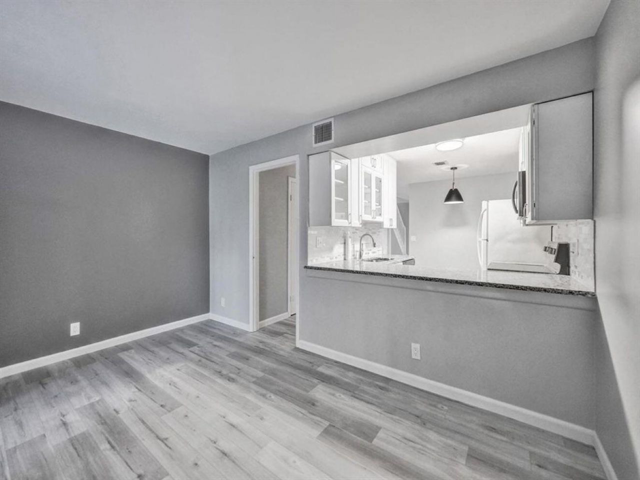 9845 Riverside Drive, Unit 8-28, Coral Springs, FL 33071 Photo