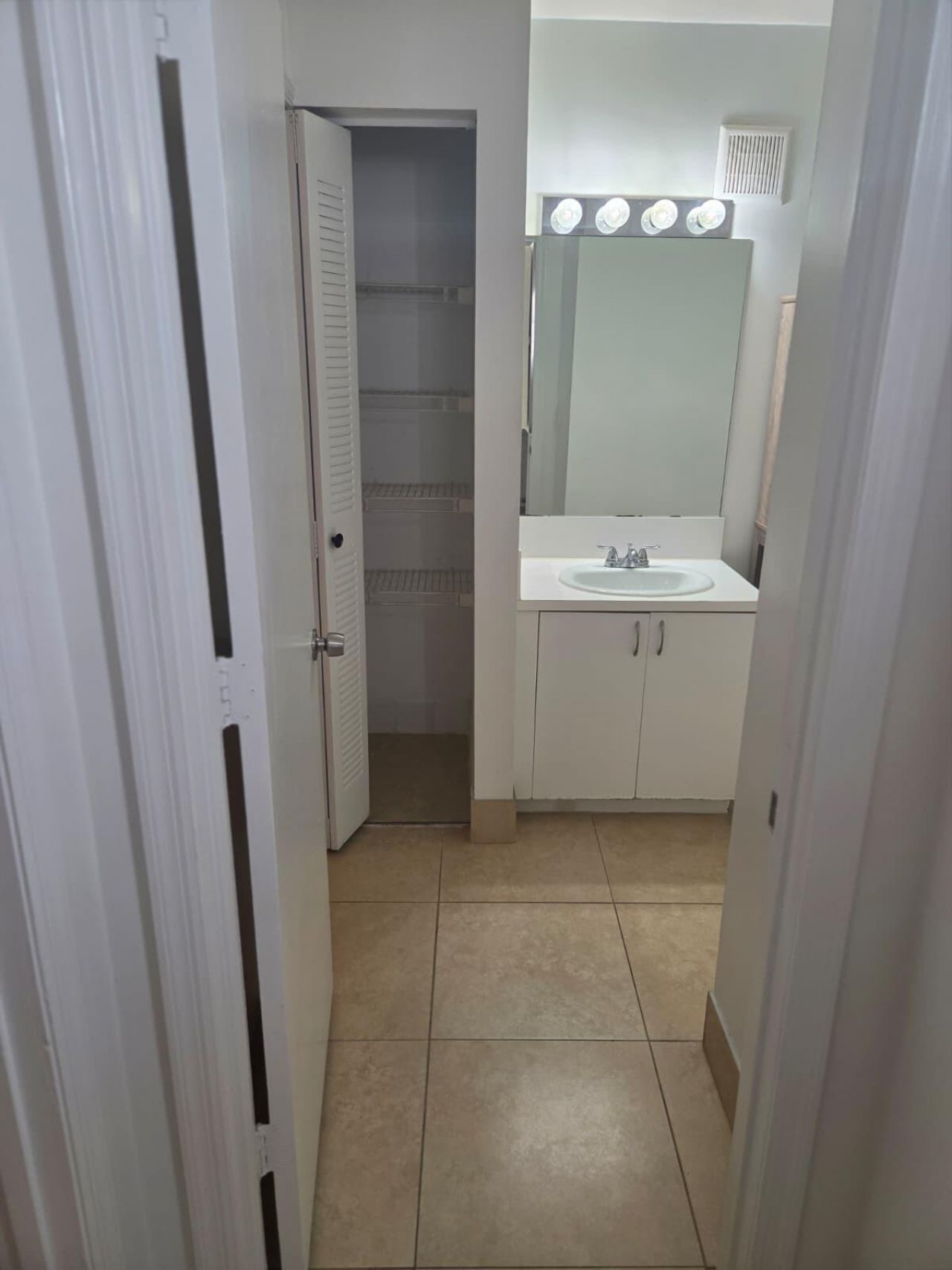 12130 Saint Andrews Place, Unit 207, Miramar, FL 33025 Photo