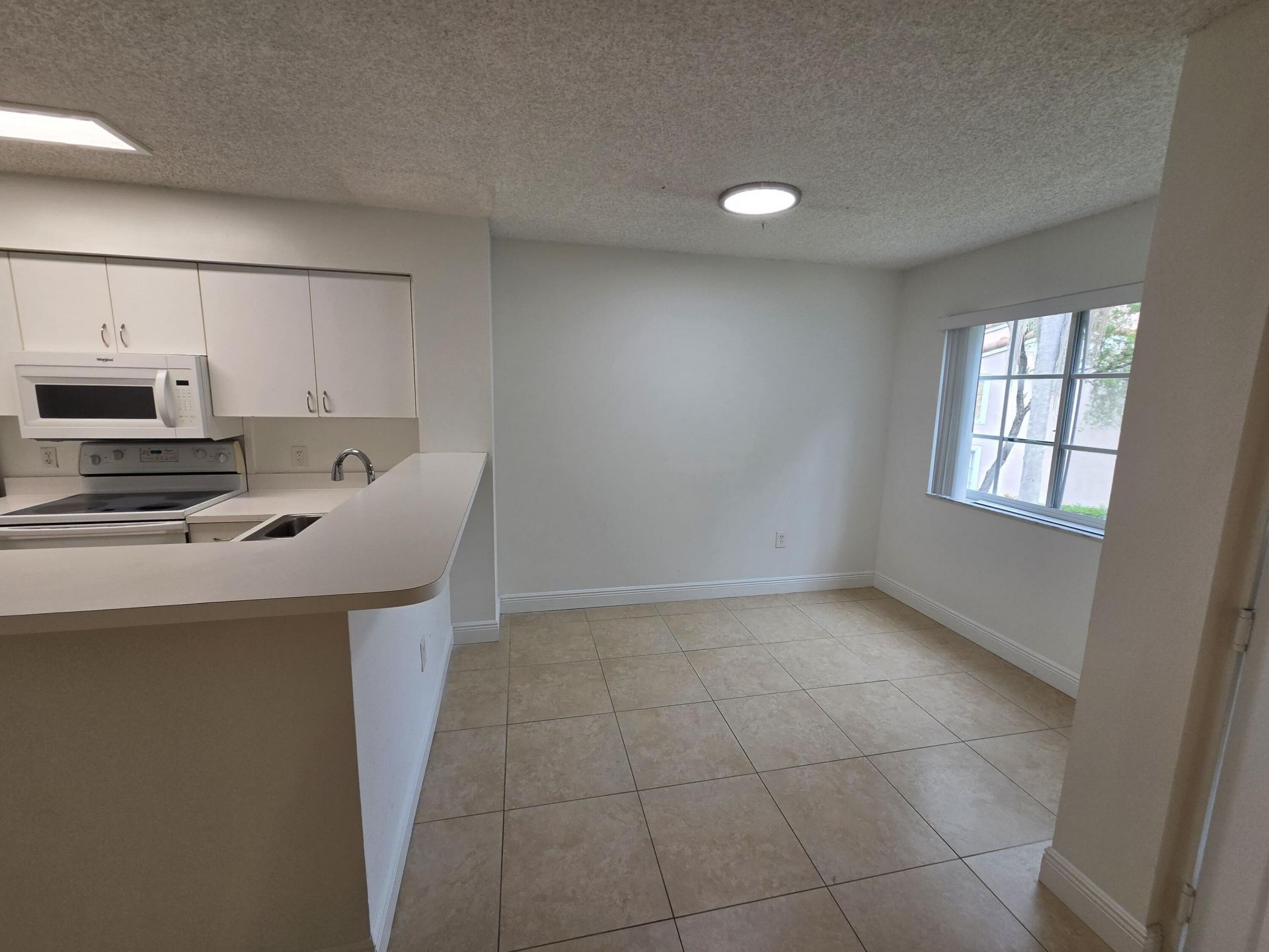 12130 Saint Andrews Place, Unit 207, Miramar, FL 33025 Photo