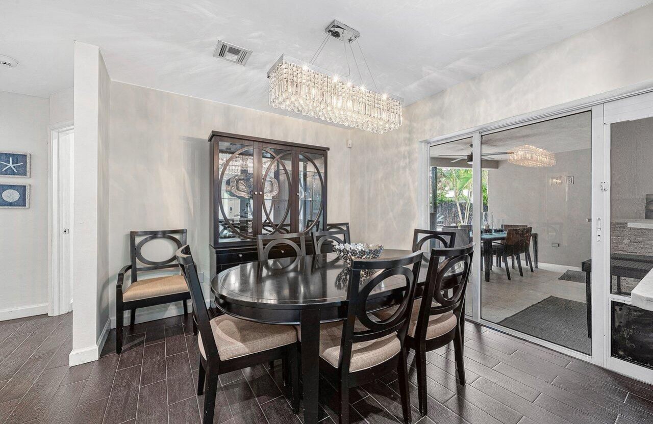 855 Berkeley Street, Boca Raton, FL 33487 Photo