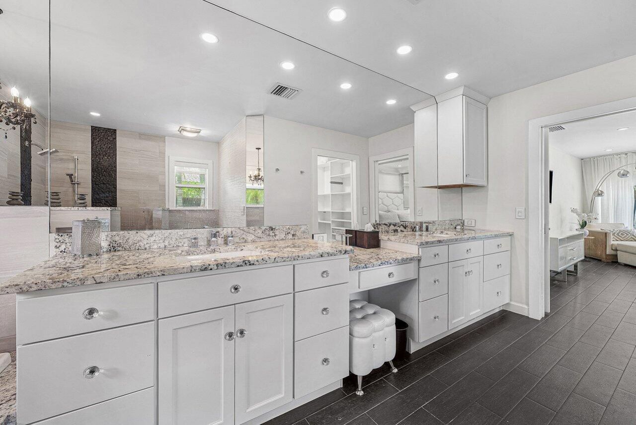 855 Berkeley Street, Boca Raton, FL 33487 Photo