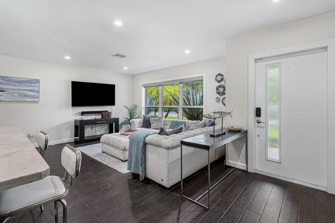 855 Berkeley Street, Boca Raton, FL 33487 Photo
