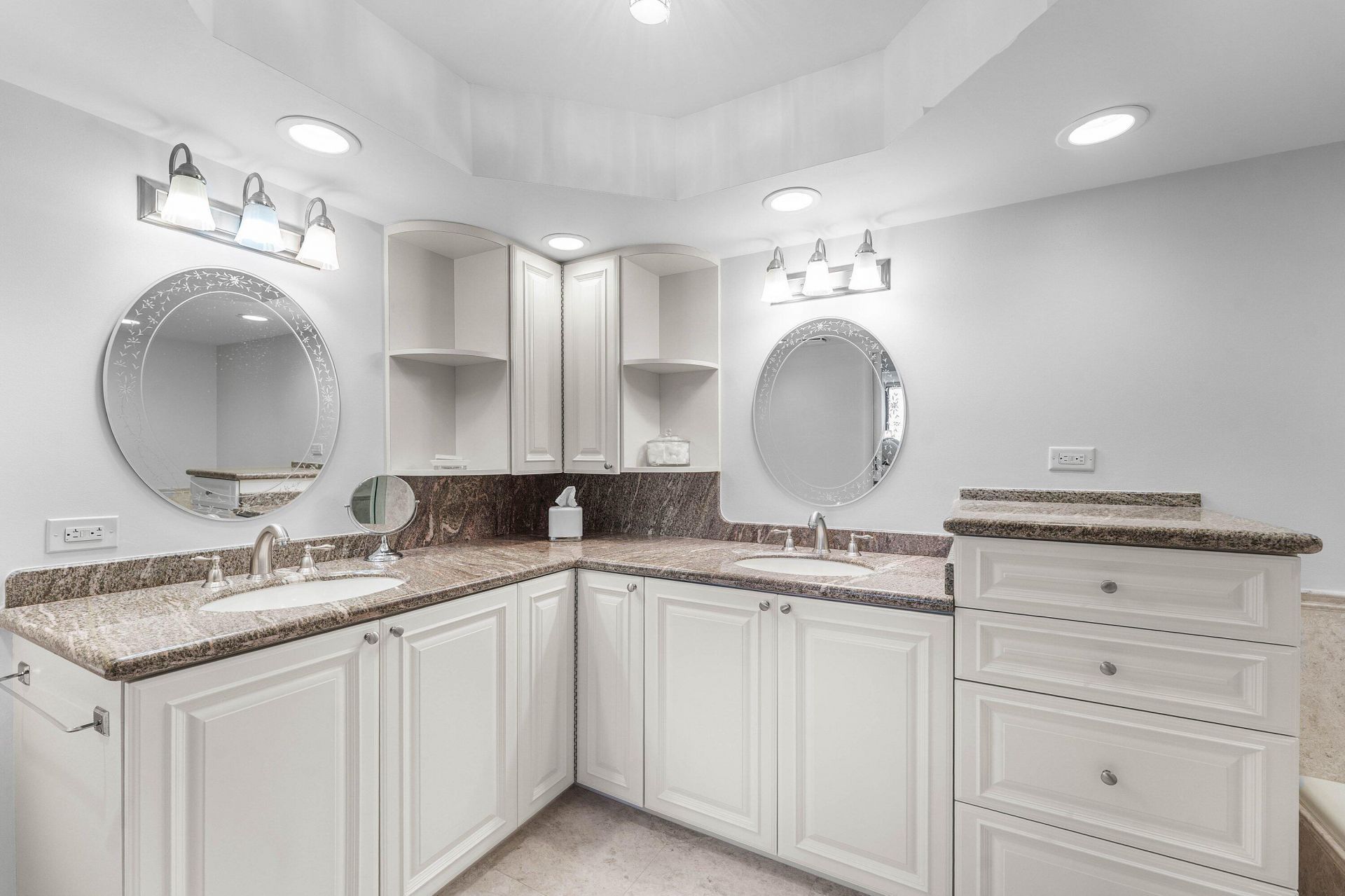 250 S Ocean Boulevard, Unit 8F, Boca Raton, FL 33432 Photo
