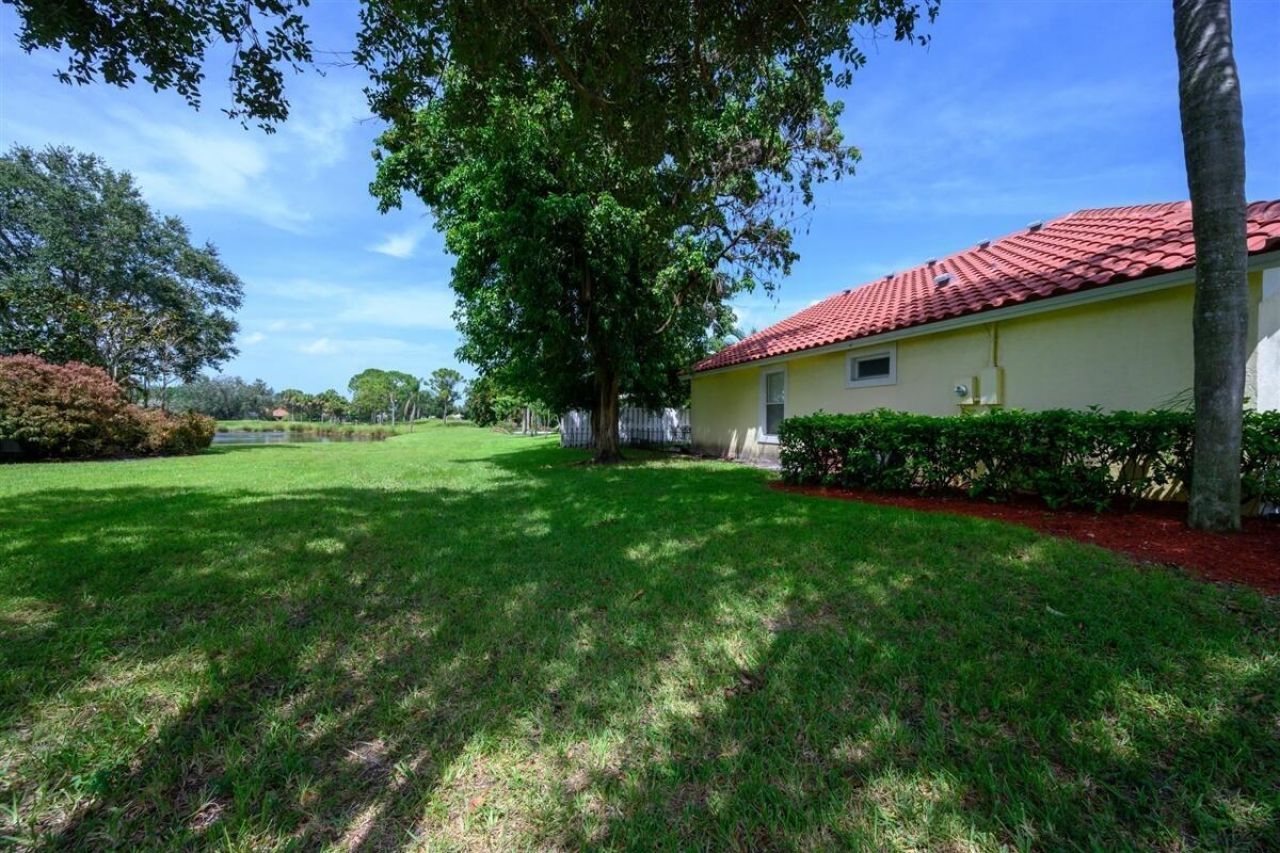 2606 Bedford Mews Drive, Wellington, FL 33414 Photo