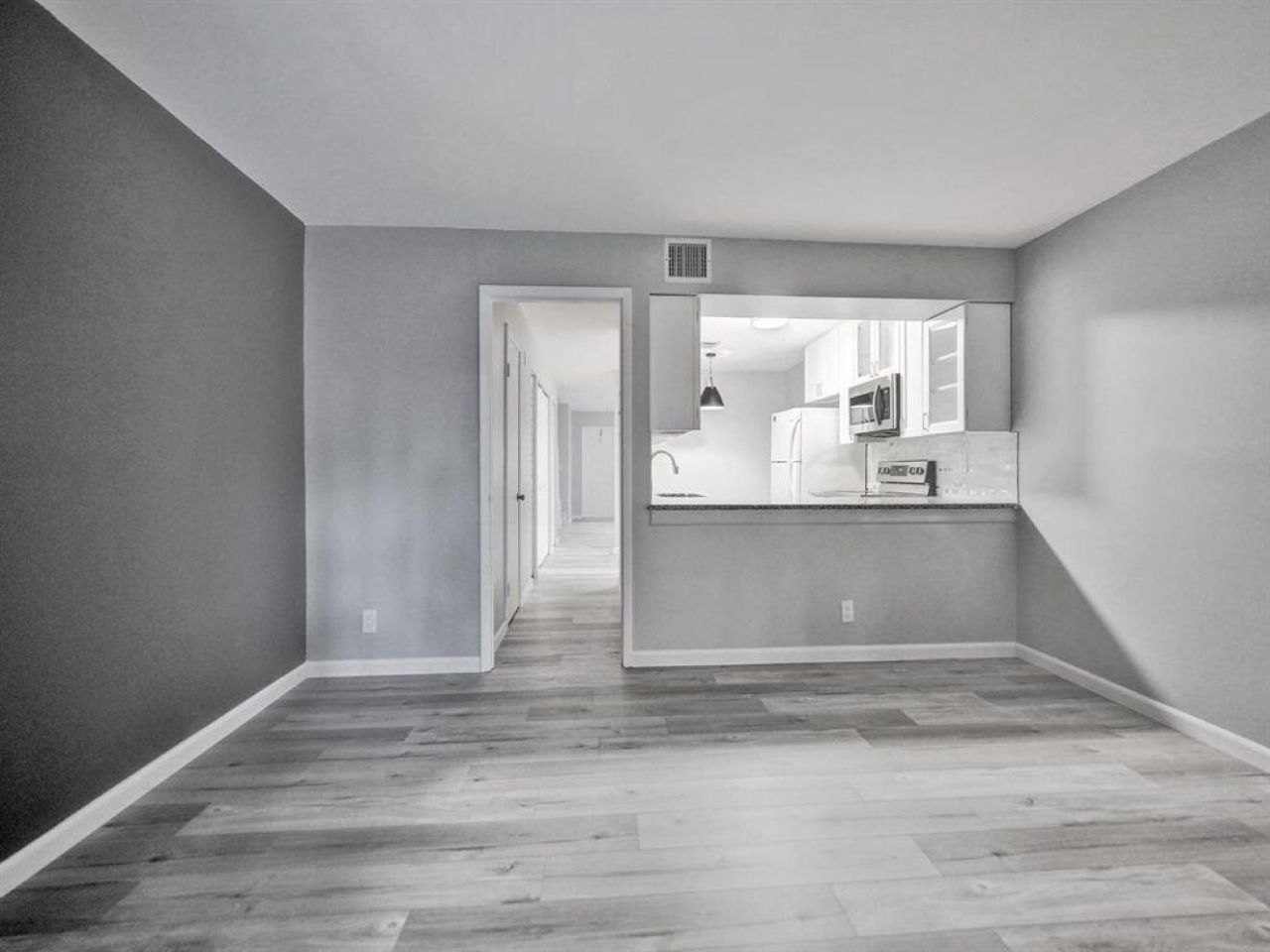 9845 Riverside Drive, Unit 8-28, Coral Springs, FL 33071 Photo