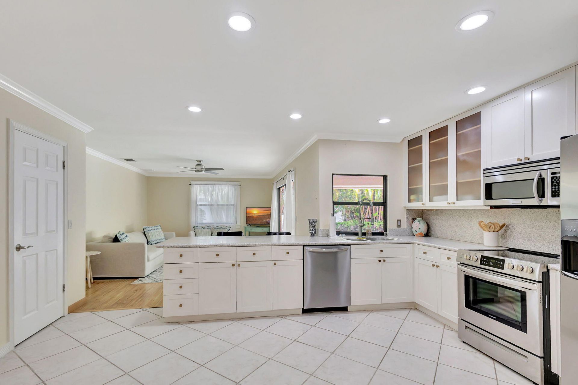 88 Pinehill Trail E, Tequesta, FL 33469 Photo