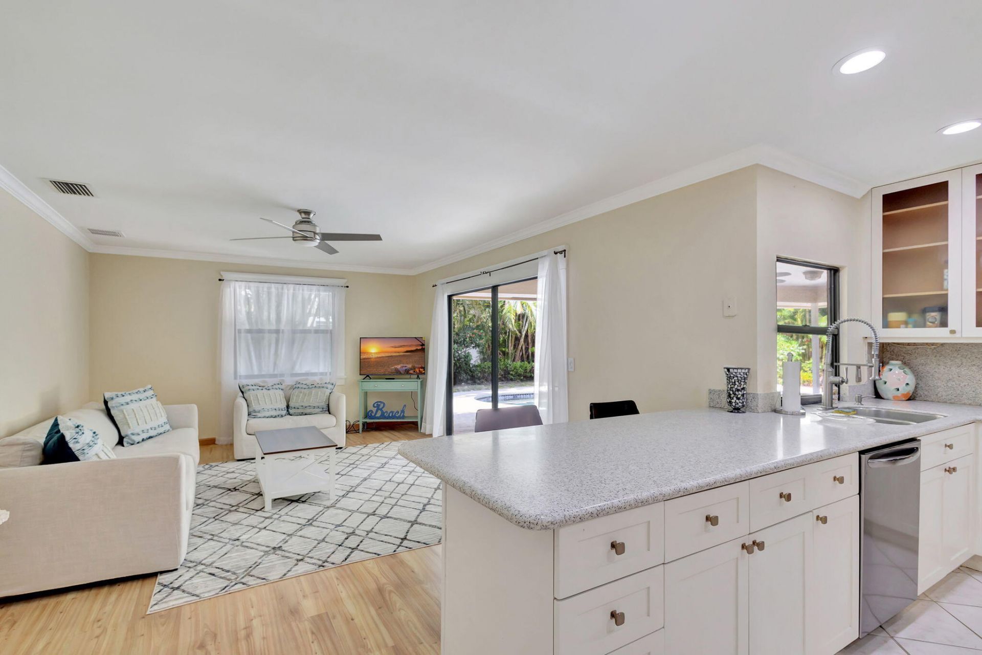 88 Pinehill Trail E, Tequesta, FL 33469 Photo