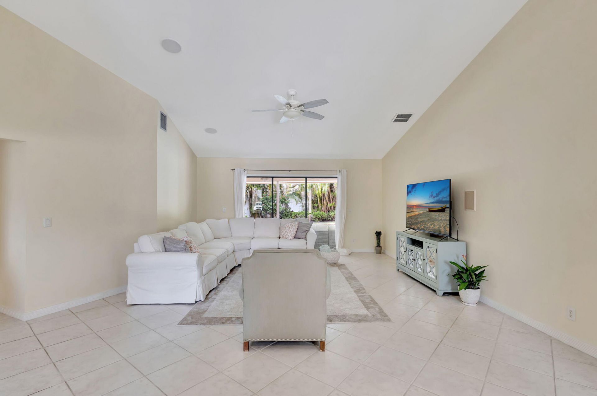88 Pinehill Trail E, Tequesta, FL 33469 Photo