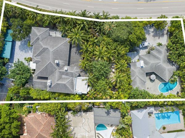1313 SEABREEZE Boulevard, Unit #B, Fort Lauderdale, FL 33316