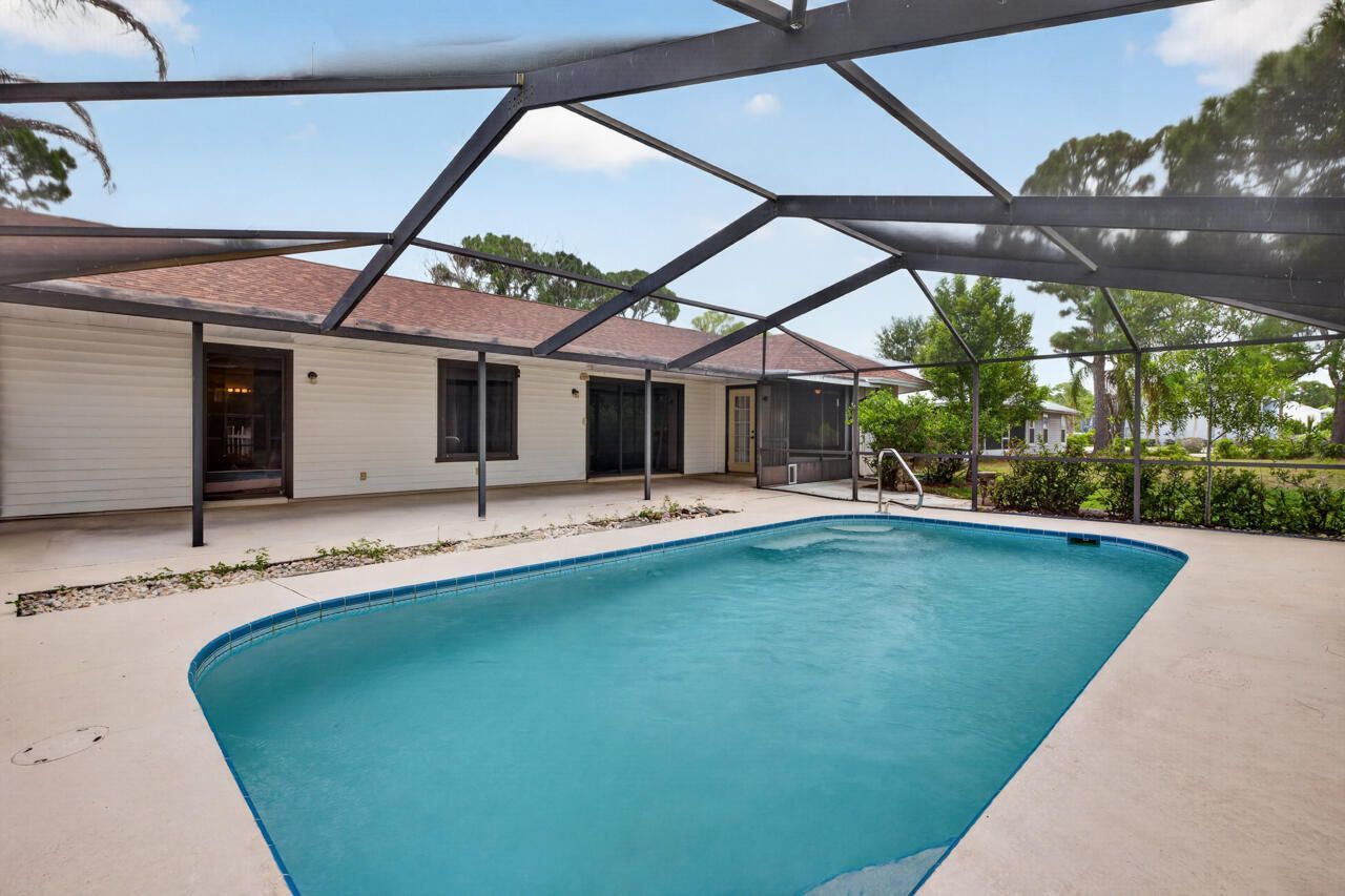 5803 Deer Run Drive, Fort Pierce, FL 34951 Photo