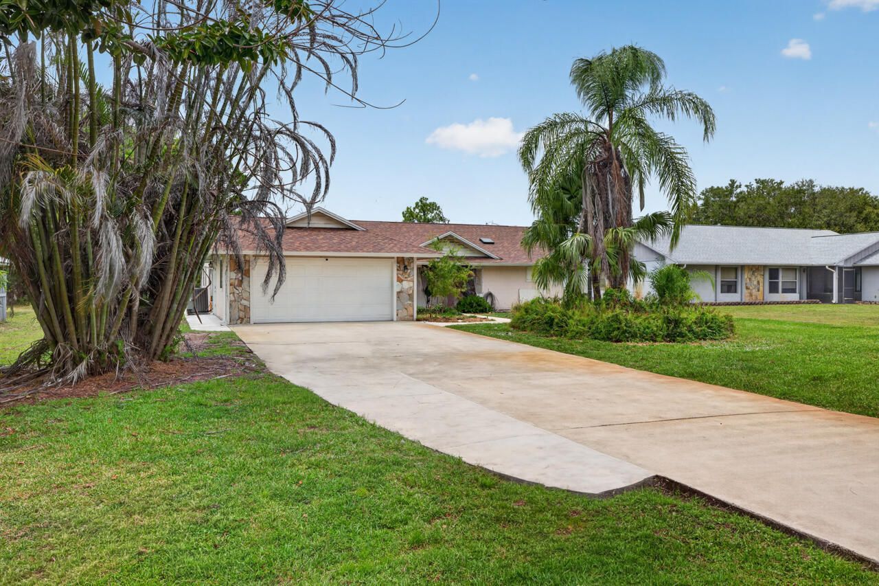 5803 Deer Run Drive, Fort Pierce, FL 34951 Photo