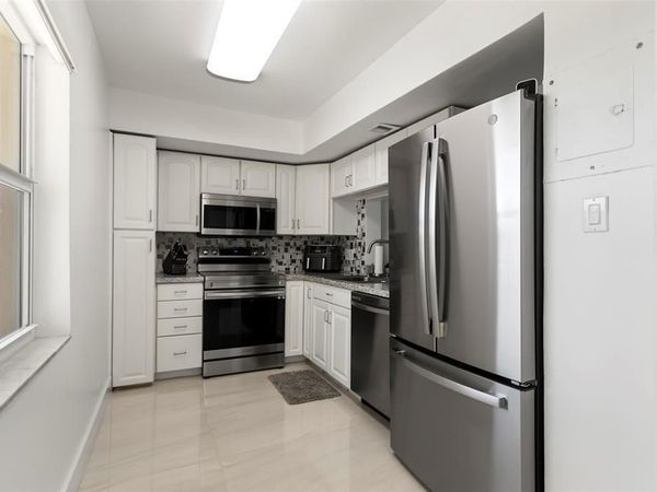 3100 NE 48th Court, Unit 413, Lighthouse Point, FL 33064