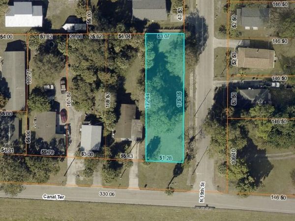 423 N 19TH N Street, Fort Pierce, FL 34950