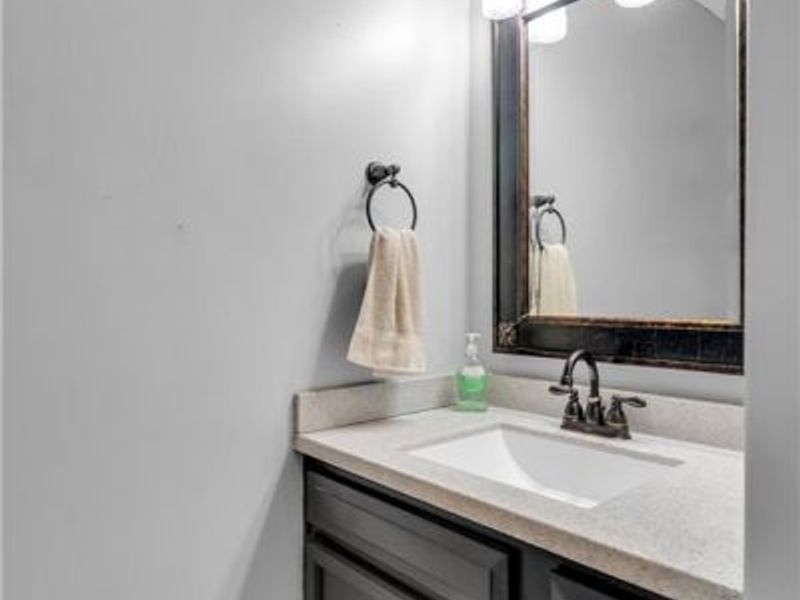 2014 Clearstream Way, Clayton, OH 45315 Photo 12