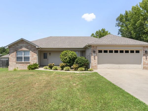 10 Corvette Dr Drive, Cabot, AR 72023