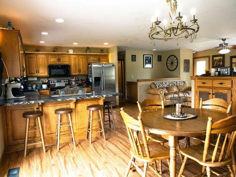 18160 Old Mansfield Road, Fredericktown, OH 43019 Photo 13