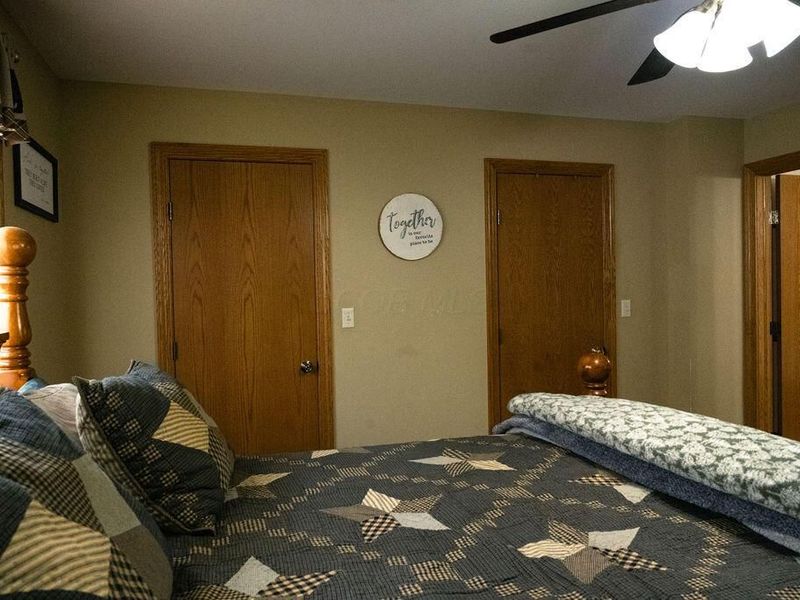18160 Old Mansfield Road, Fredericktown, OH 43019 Photo 14