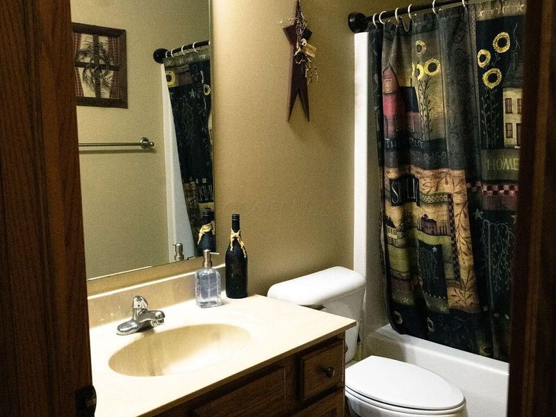 18160 Old Mansfield Road, Fredericktown, OH 43019 Photo 20