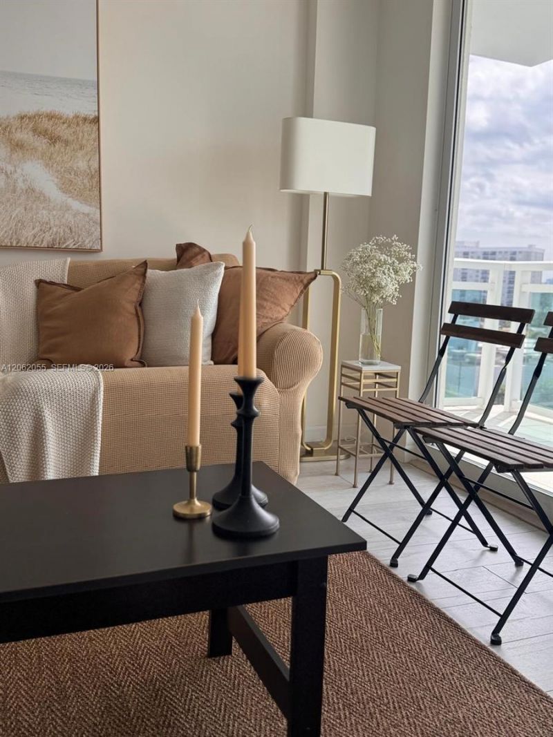 6917 Collins Ave, Unit 1026, Miami Beach, FL 33141 Photo