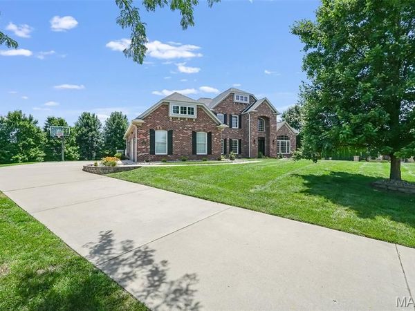 4202 Cassatt Court , Swansea, IL 62226