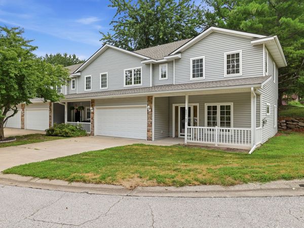 6001 Creston Avenue , Unit 52, Des Moines, IA 50321