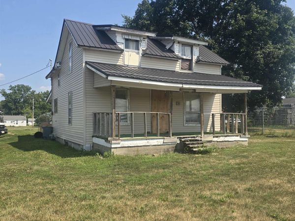 818 N I Street, Oskaloosa, IA 52577