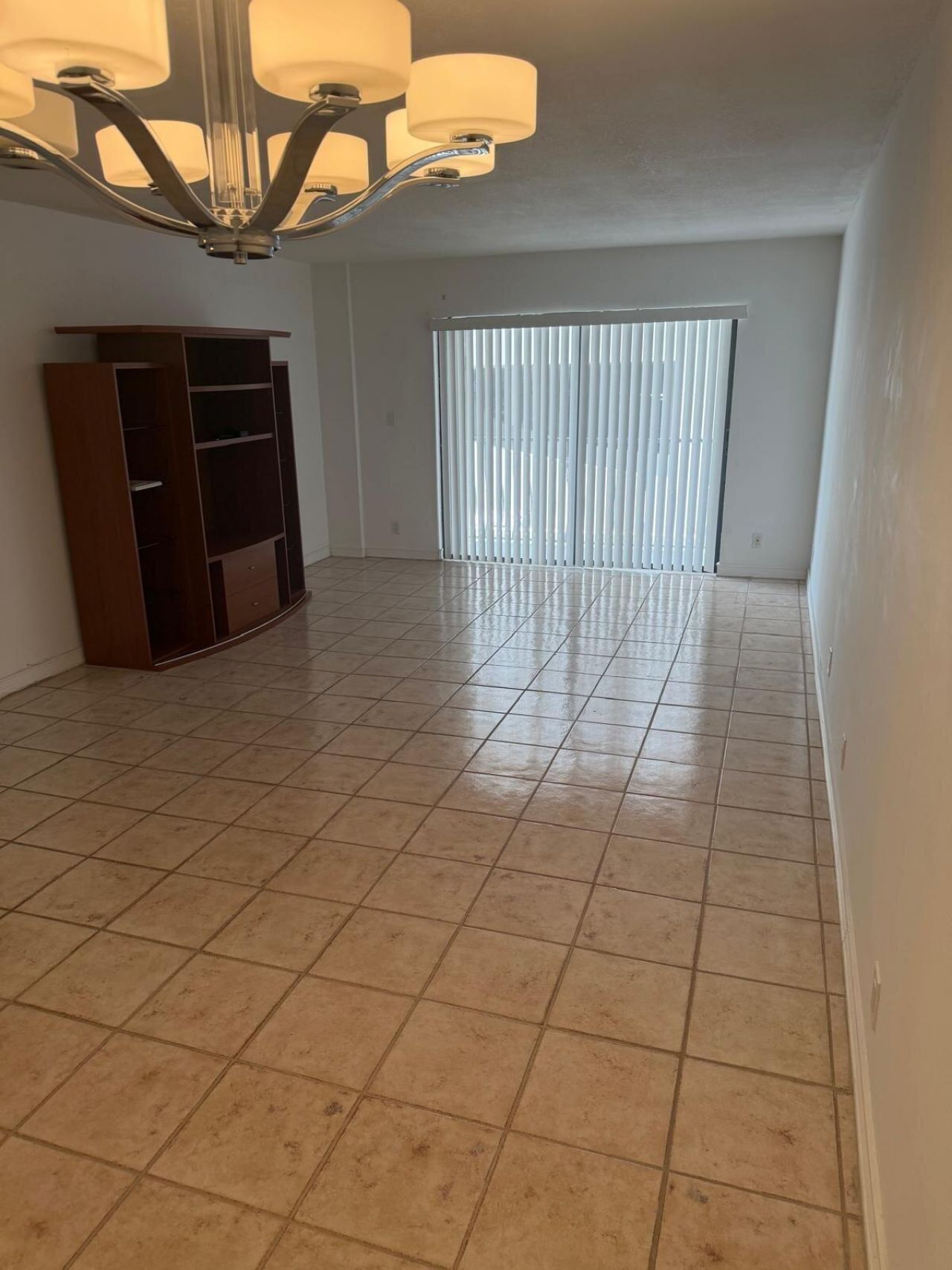 5415 Collins Avenue, Unit 202A, Miami Beach, FL 33140 Photo