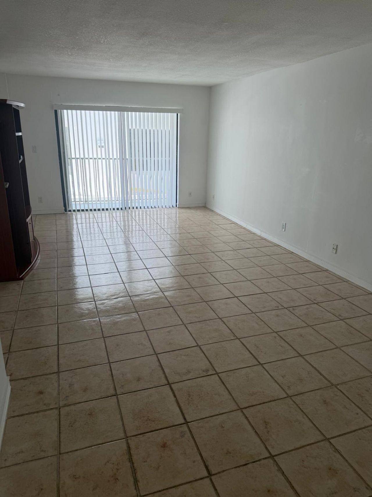 5415 Collins Avenue, Unit 202A, Miami Beach, FL 33140 Photo