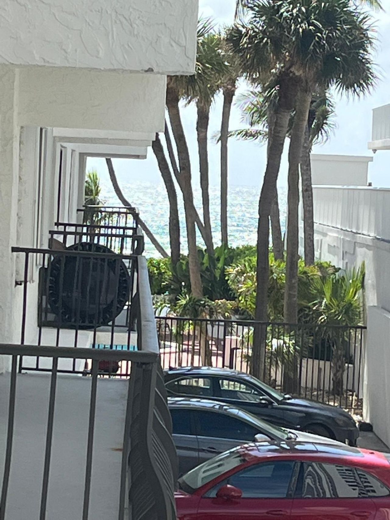 5415 Collins Avenue, Unit 202A, Miami Beach, FL 33140 Photo