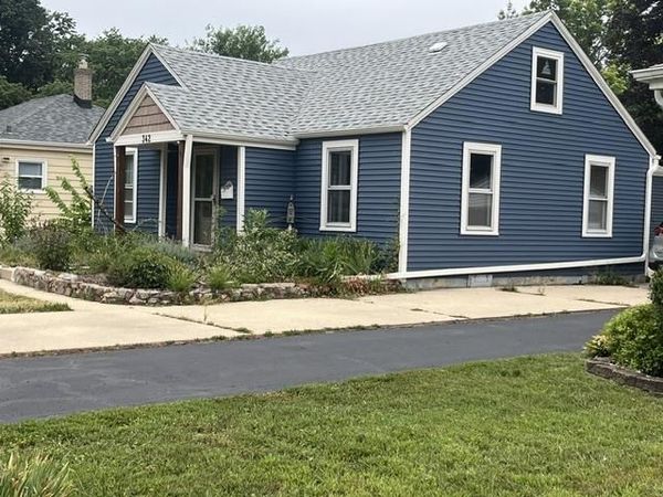 342 Burrwood Avenue, LOVES PARK, IL 61111