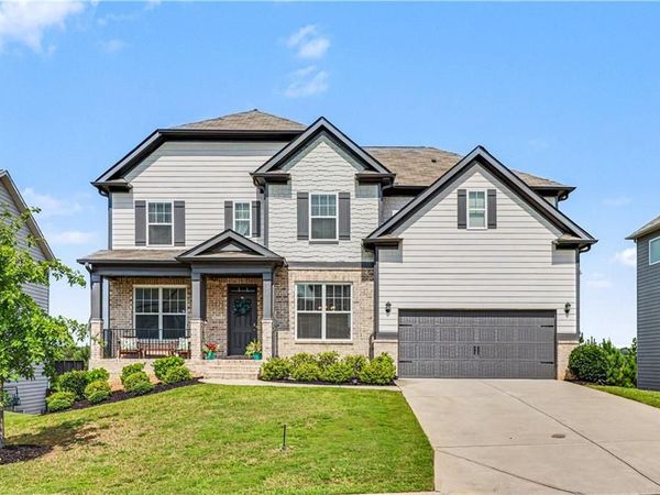 622 Little Bear Loop , Canton, GA 30114