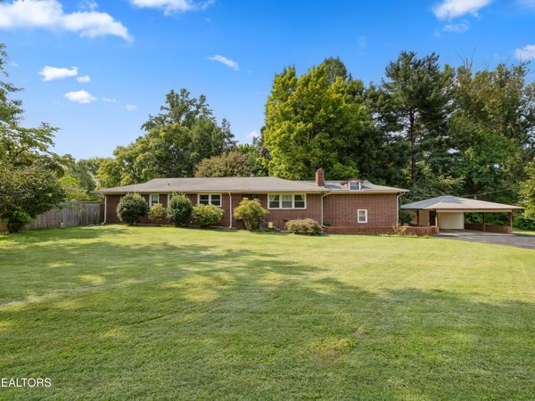 6919 Haverhill Drive, Knoxville, TN 37909