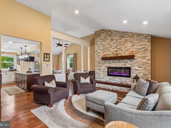 672 KILLDEER LANE, HUNTINGDON VALLEY, PA 19006
