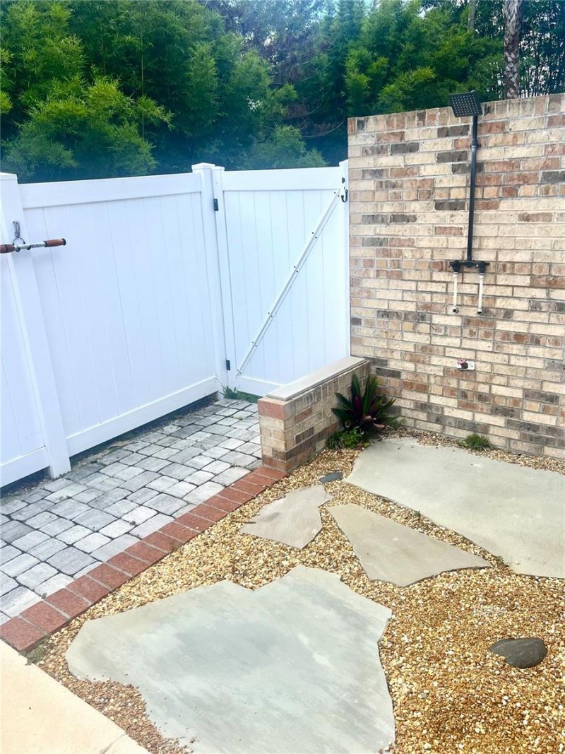 1 Harris Circle, Edgewater, FL 32141 Photo