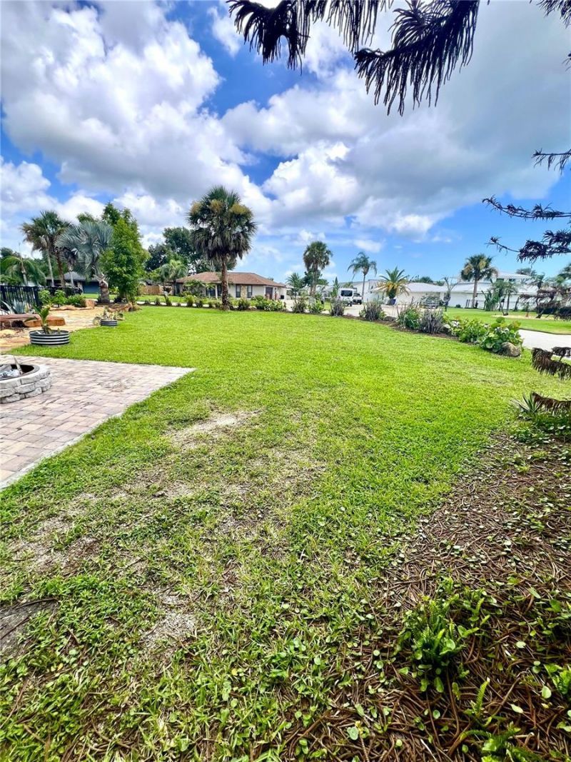 1 Harris Circle, Edgewater, FL 32141 Photo
