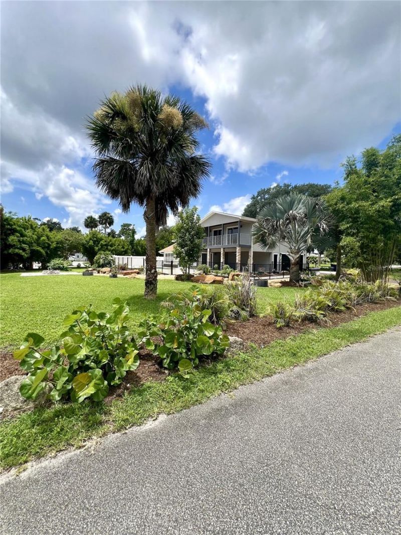 1 Harris Circle, Edgewater, FL 32141 Photo