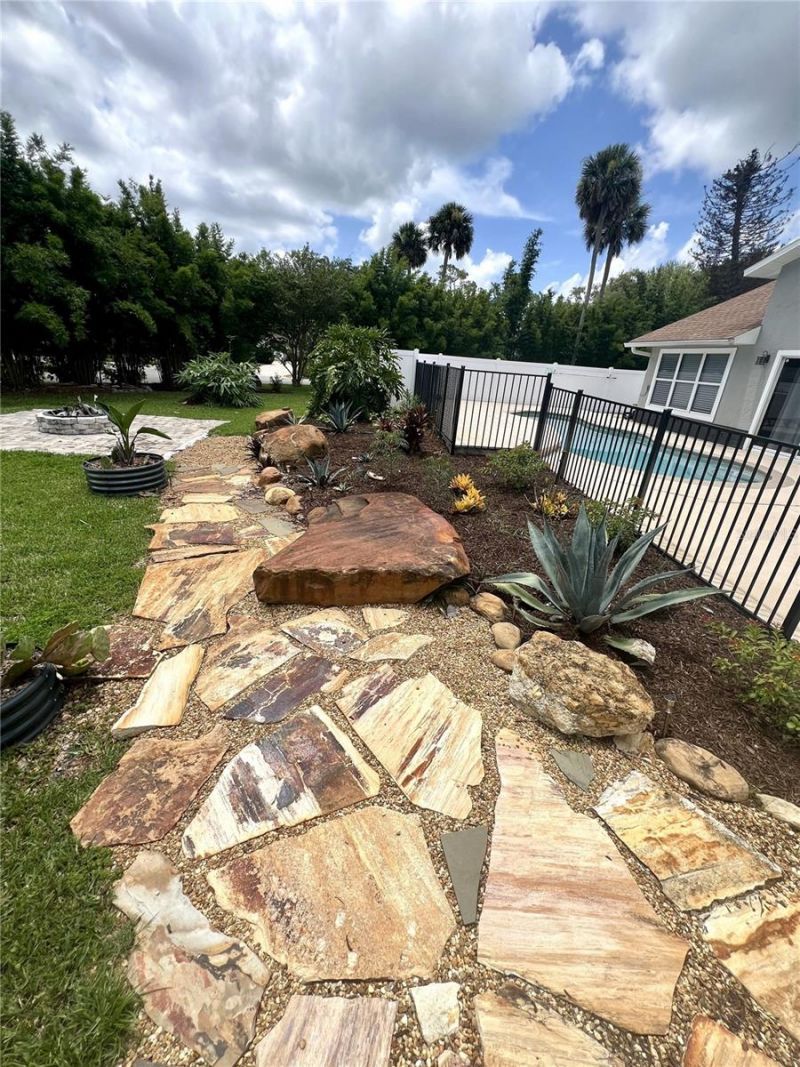1 Harris Circle, Edgewater, FL 32141 Photo