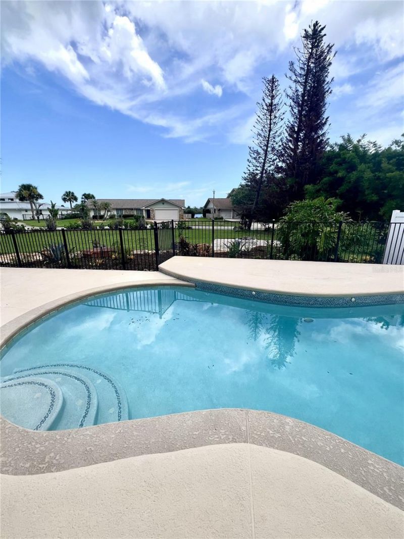 1 Harris Circle, Edgewater, FL 32141 Photo