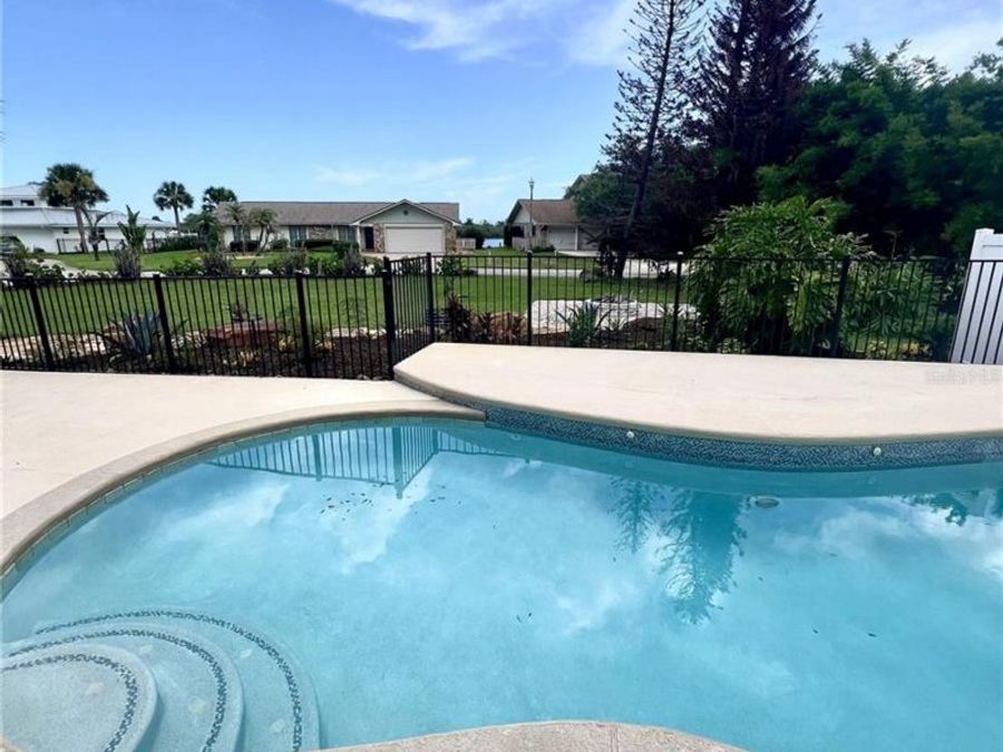 Property Image 87