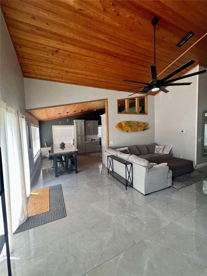 1 Harris Circle, Edgewater, FL 32141 Photo