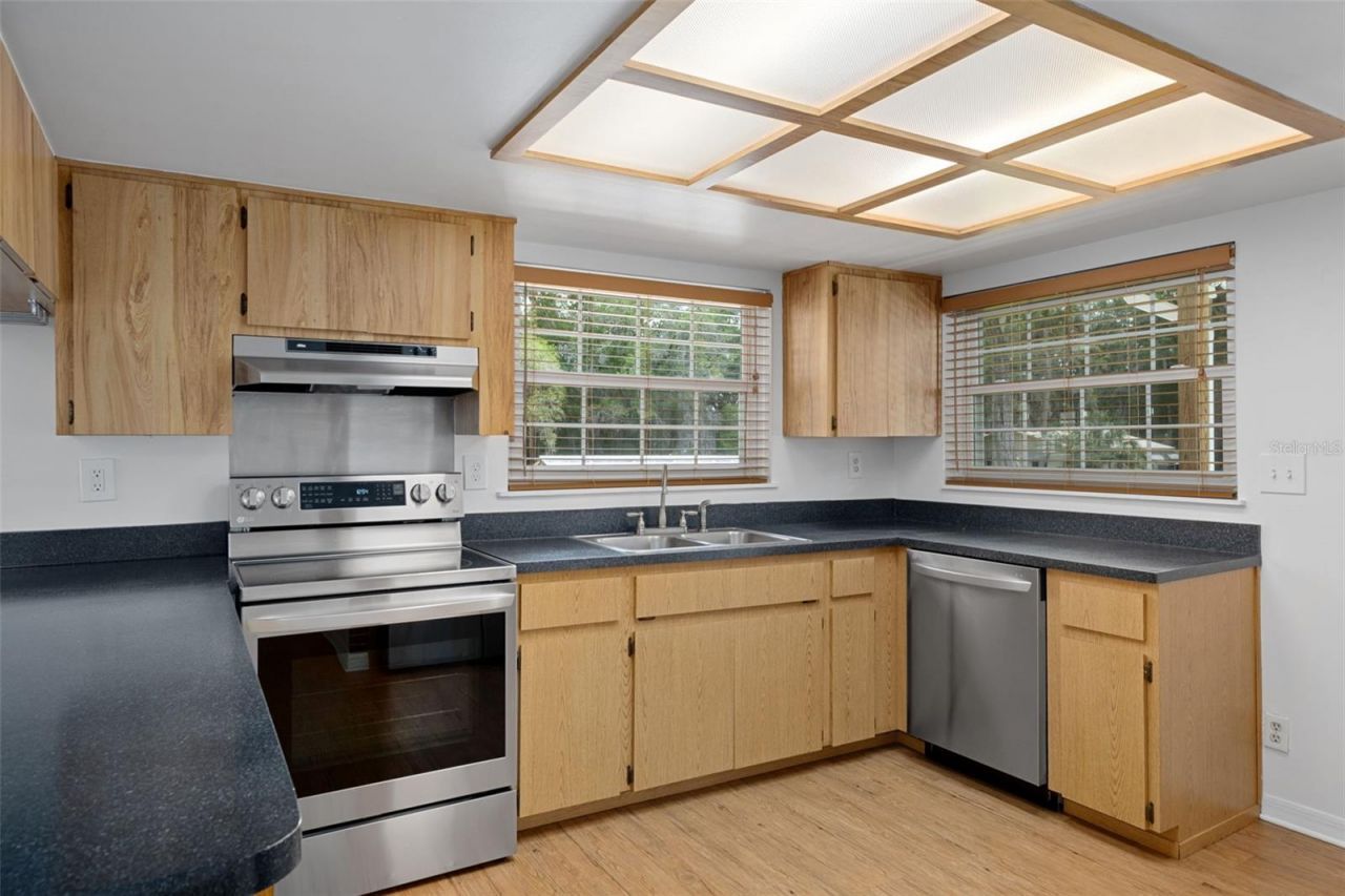 5447 S Boulevard Drive, Homosassa, FL 34448 Photo