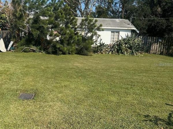 605 N BRADFORD AVENUE , TAMPA, FL 33609