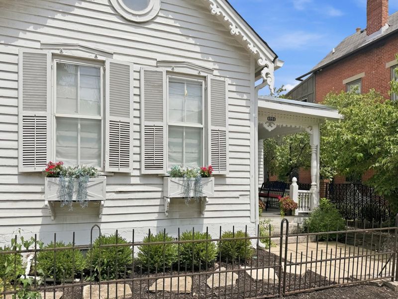 140 E Whittier Street , Columbus, OH 43206 Photo 4