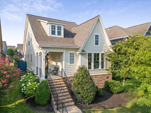 2837 Americus Dr , Thompsons Station, TN 37179