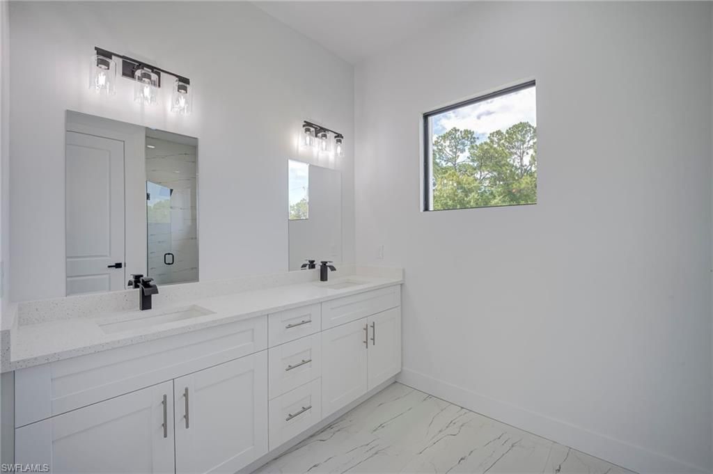 466 Laconic Ave , Lehigh Acres, FL 33974 Photo