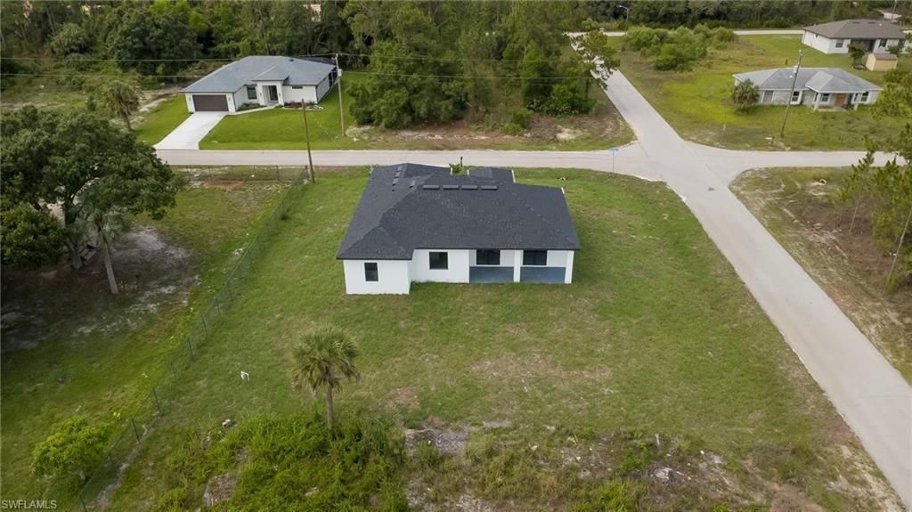 466 Laconic Ave , Lehigh Acres, FL 33974 Photo