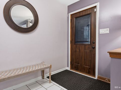 Main Photo