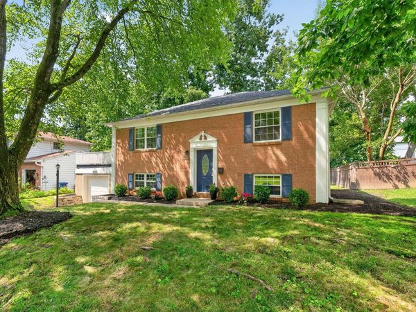 606 Woodsfield Drive, Columbus, OH 43214