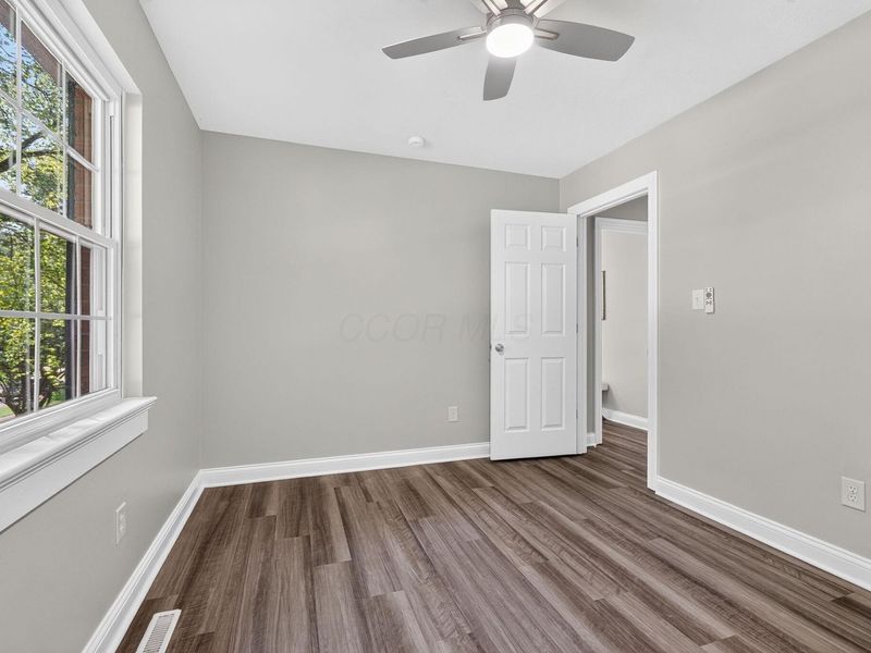 606 Woodsfield Drive, Columbus, OH 43214 Photo 22