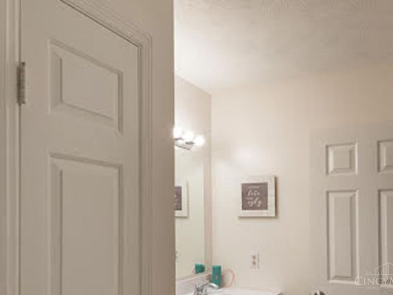 5392 Country Ridge Drive, Mason, OH 45040 Photo 16